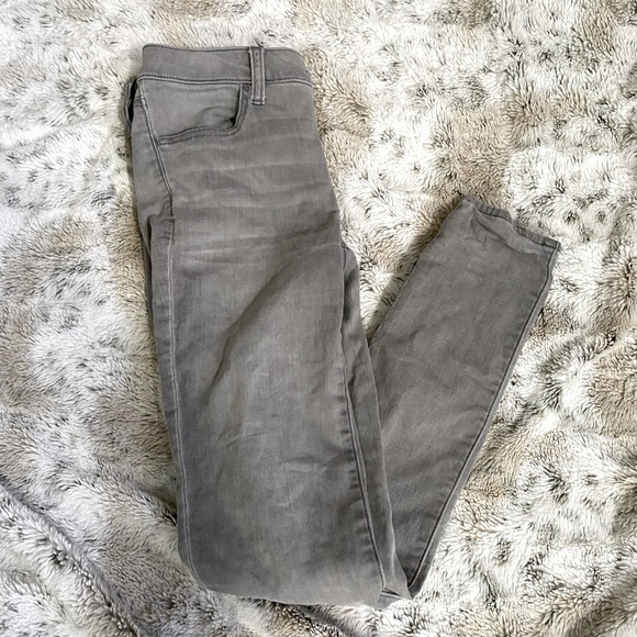 American Eagle Outfitters Denim - American Eagle Super Stretch Jegging